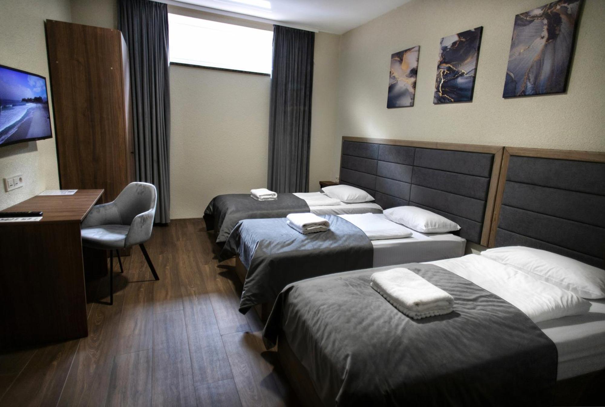 Nesvit Hotel Kiew Exterior foto